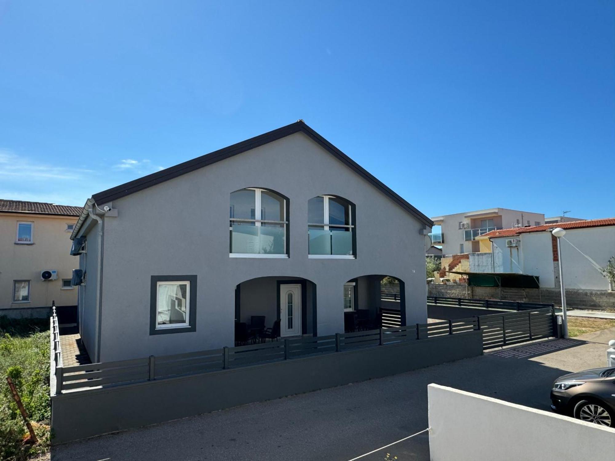 Apartmani Ivano Vir Exterior photo